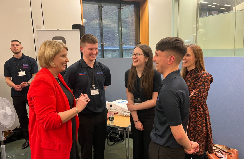 Katherine talking to apprentices